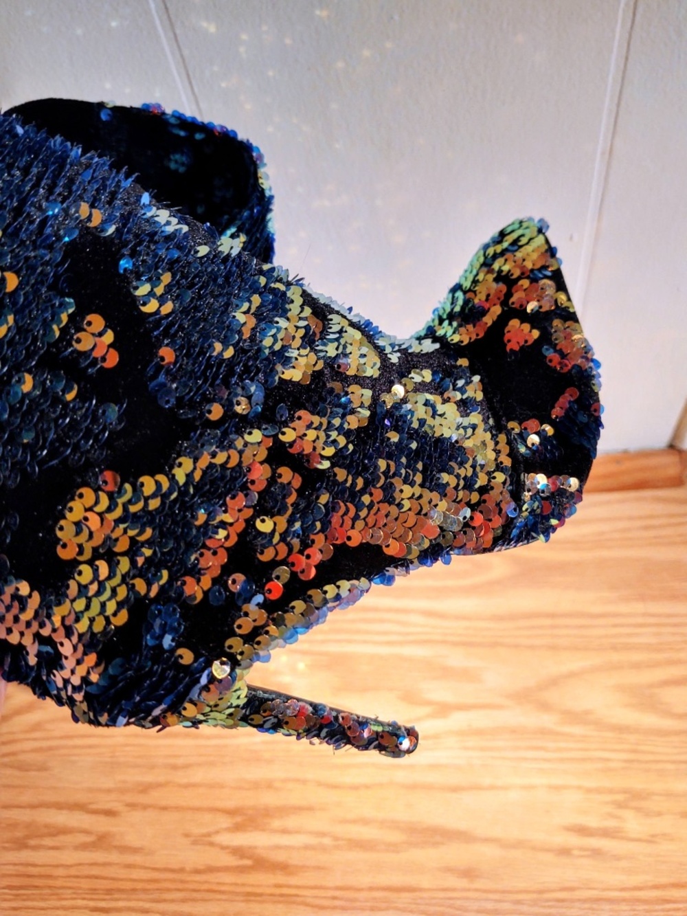 EUC Sz 10 Knee-High Boots with Sequins and 4 inch Heels Iridescent Color Magic - Picture 8 of 10